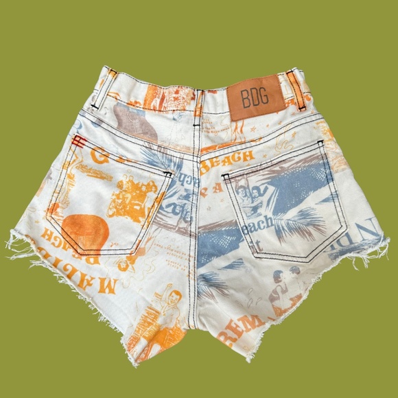 UO BDG Retro Beach Fringe Denim Shorts White Orange Blue Size 24 - Picture 2 of 5